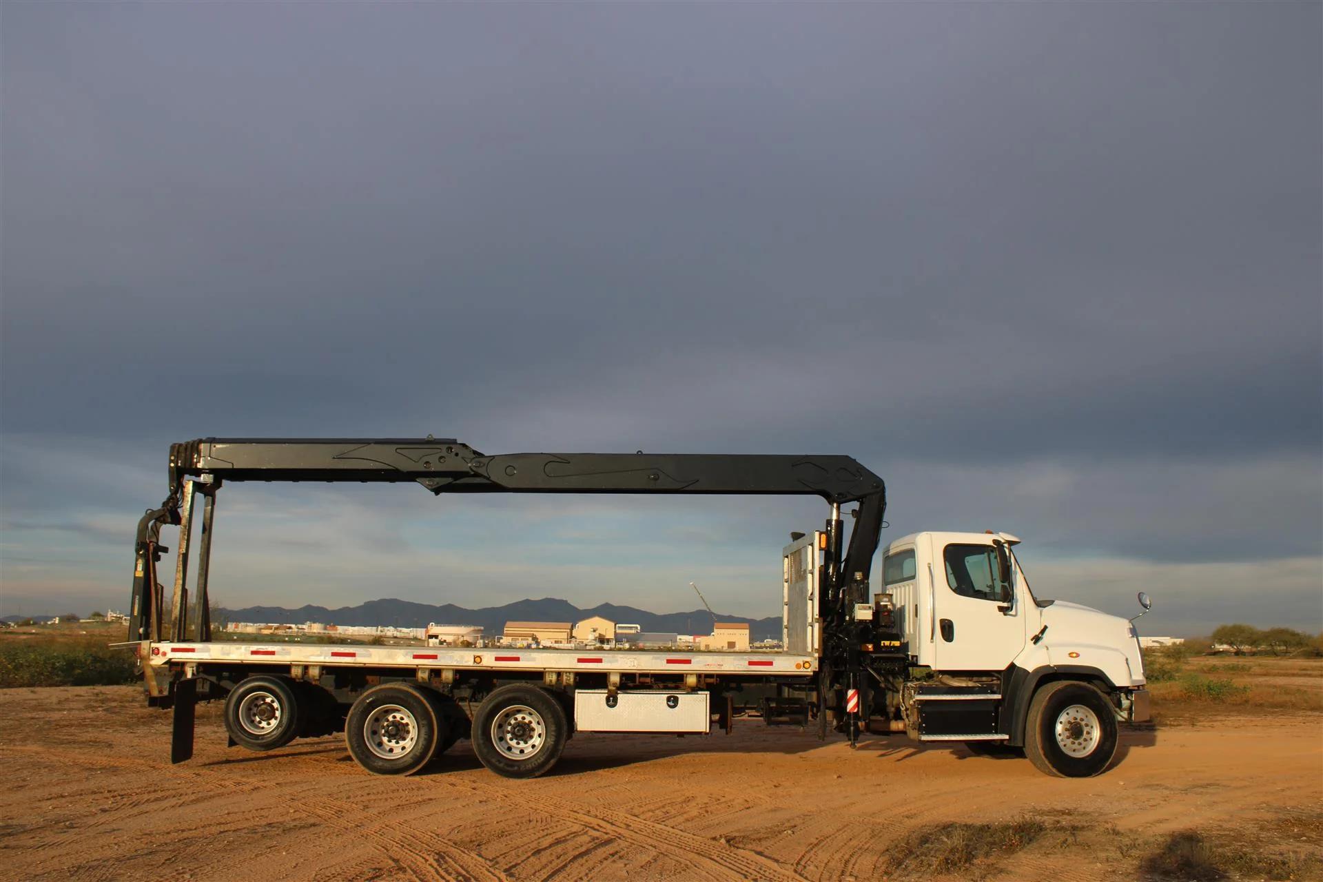2016 Freightliner 114SD in Marshfield, WI — photo 3