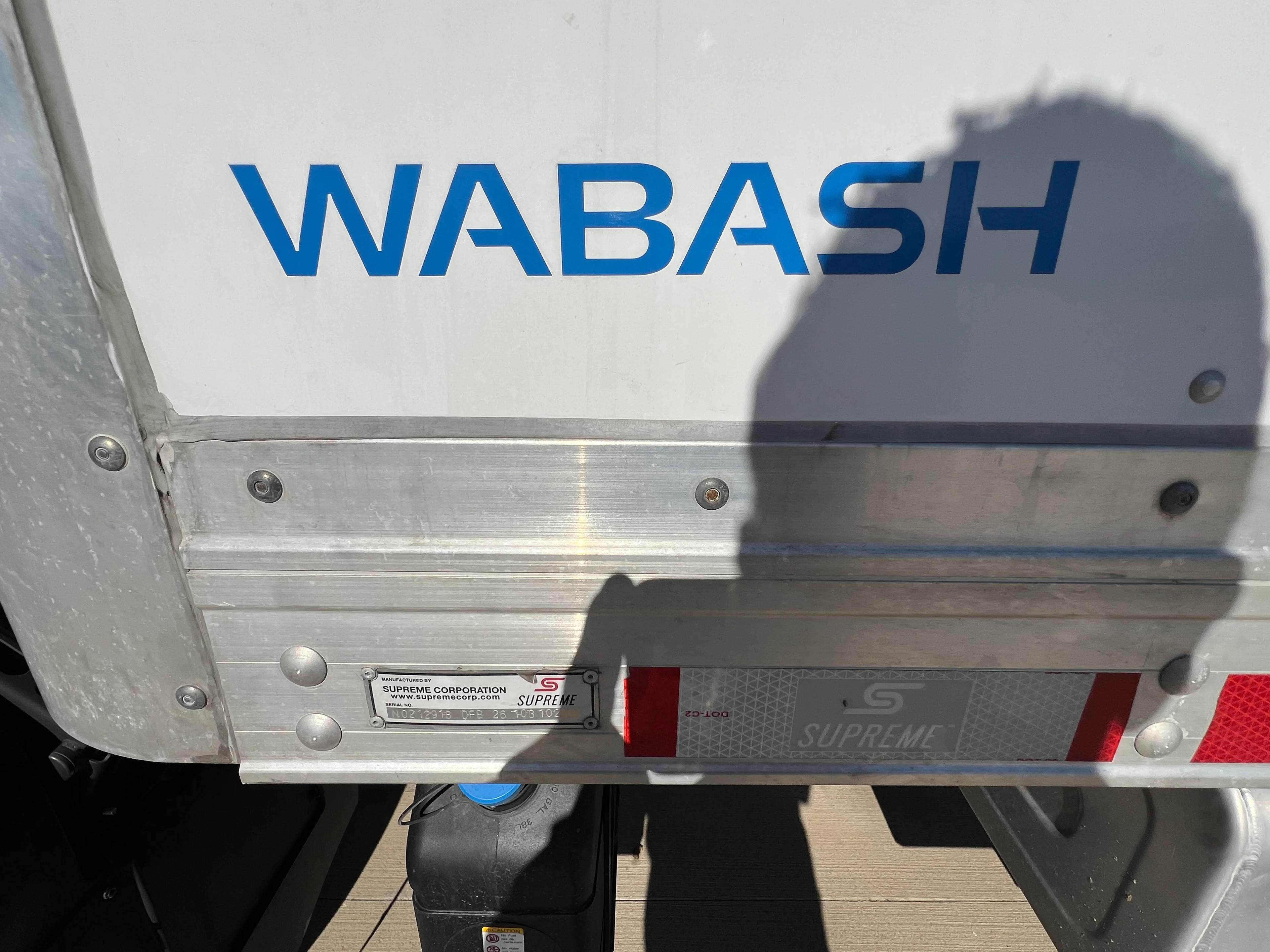 2025 Isuzu FTR in HOUSTON, TX — photo 4
