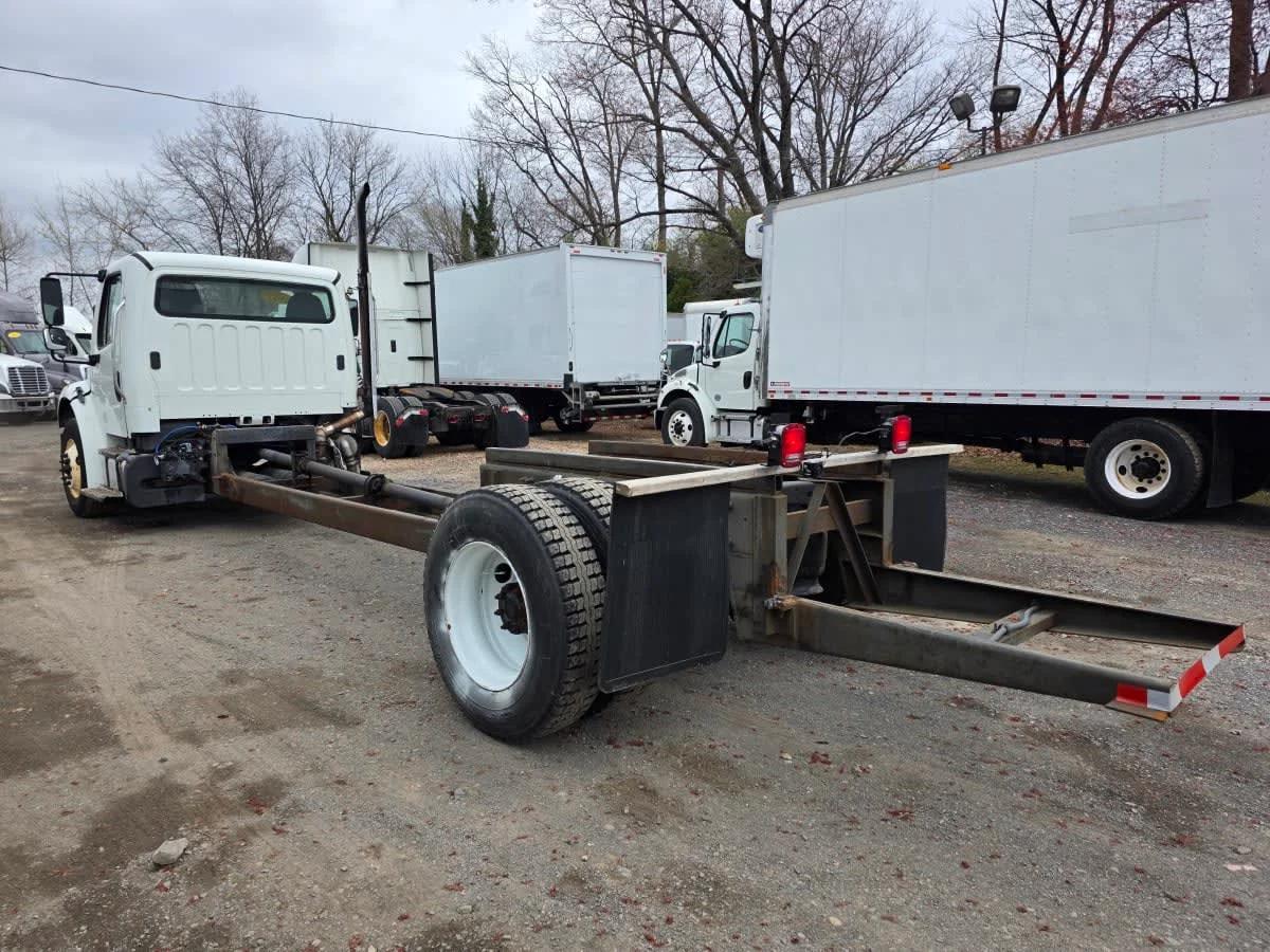 2017 Freightliner M2 106 in Bensalem, PA — photo 6