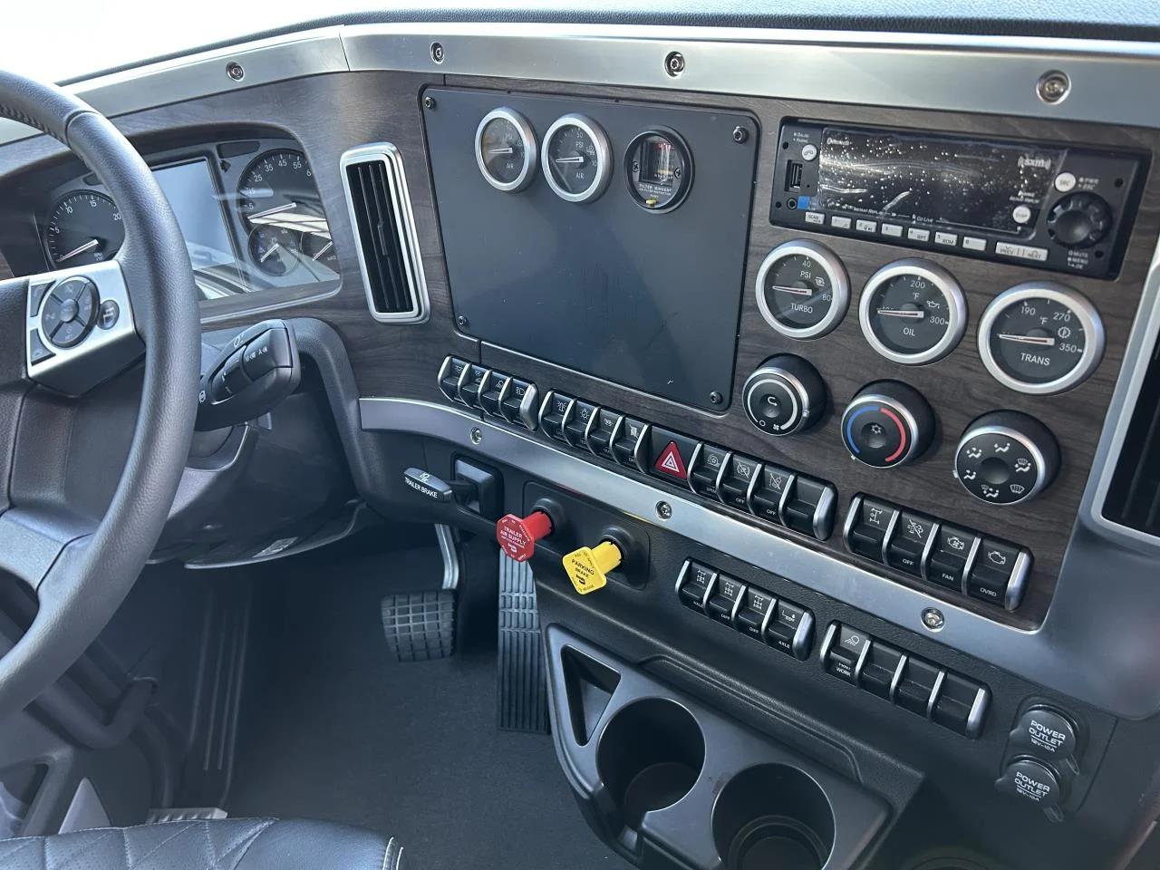 2024 Western Star 47X in Spokane, WA — photo 6