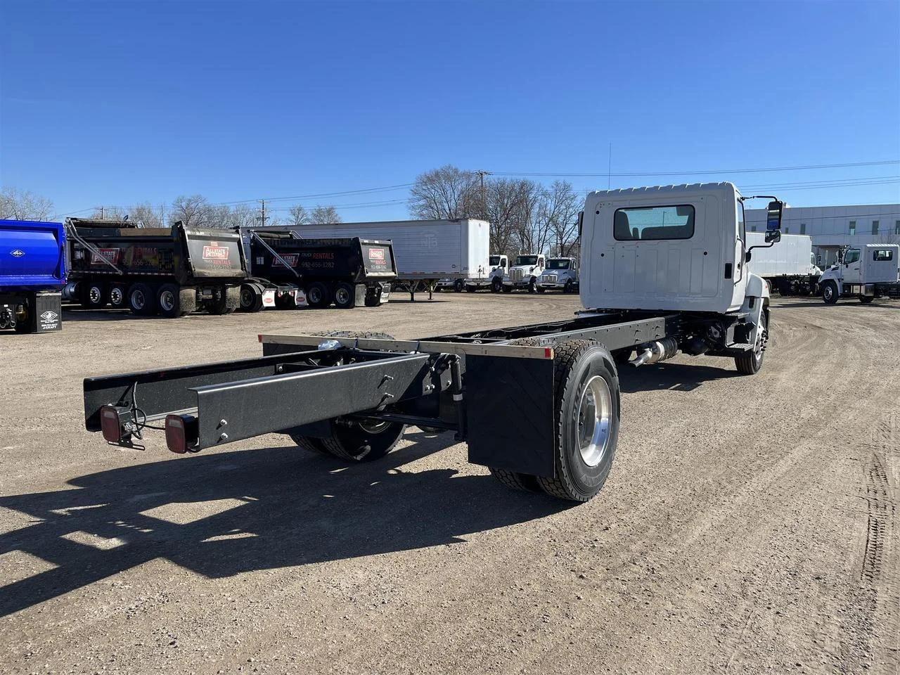 2026 Hino L6 in Fargo, ND — photo 2