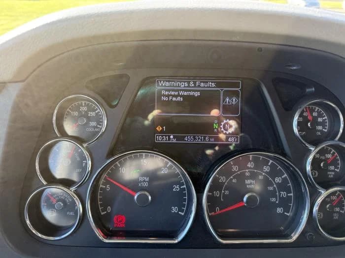 2022 Peterbilt 579 in Boise, ID — photo 11