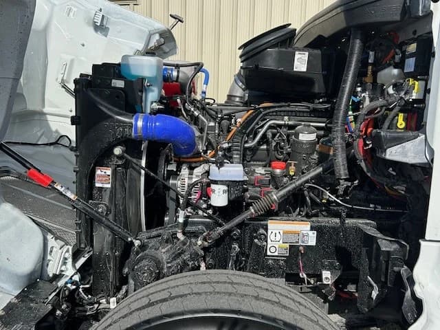 2025 Peterbilt 567 in CLEARFIELD, PA — photo 12