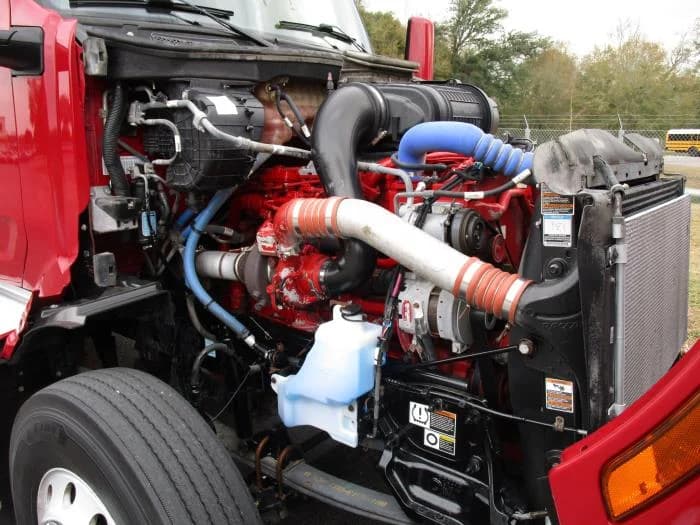 2022 Peterbilt 579 in Mobile, AL — photo 11