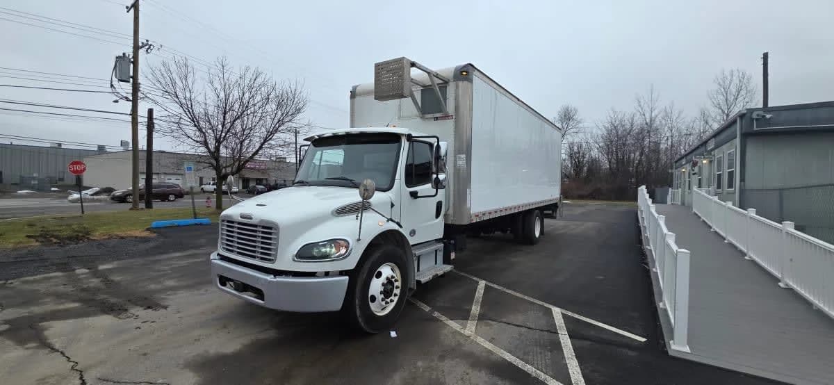2020 Freightliner M2 106
