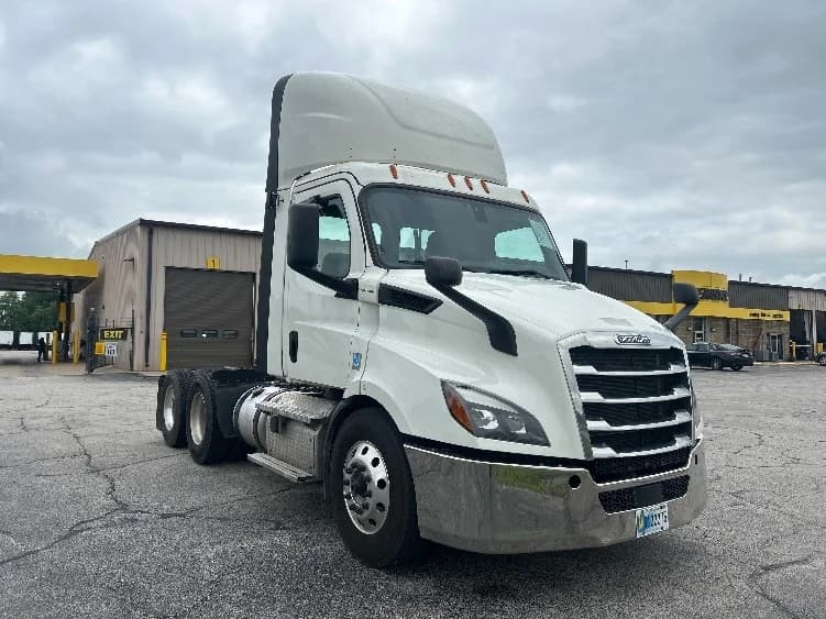 2020 Freightliner Cascadia
