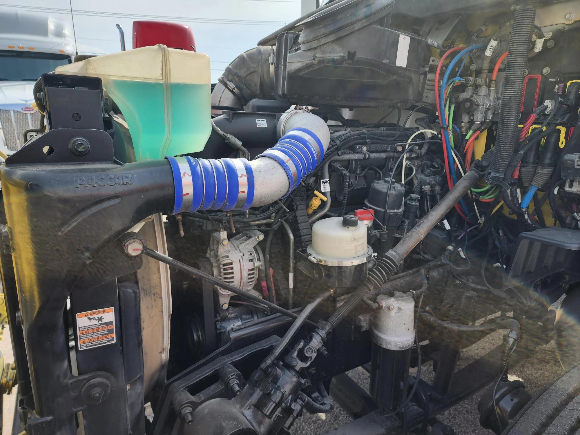 2021 Peterbilt 579 in O'Fallon, MO — photo 10