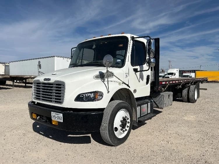 2019 Freightliner M2 106
