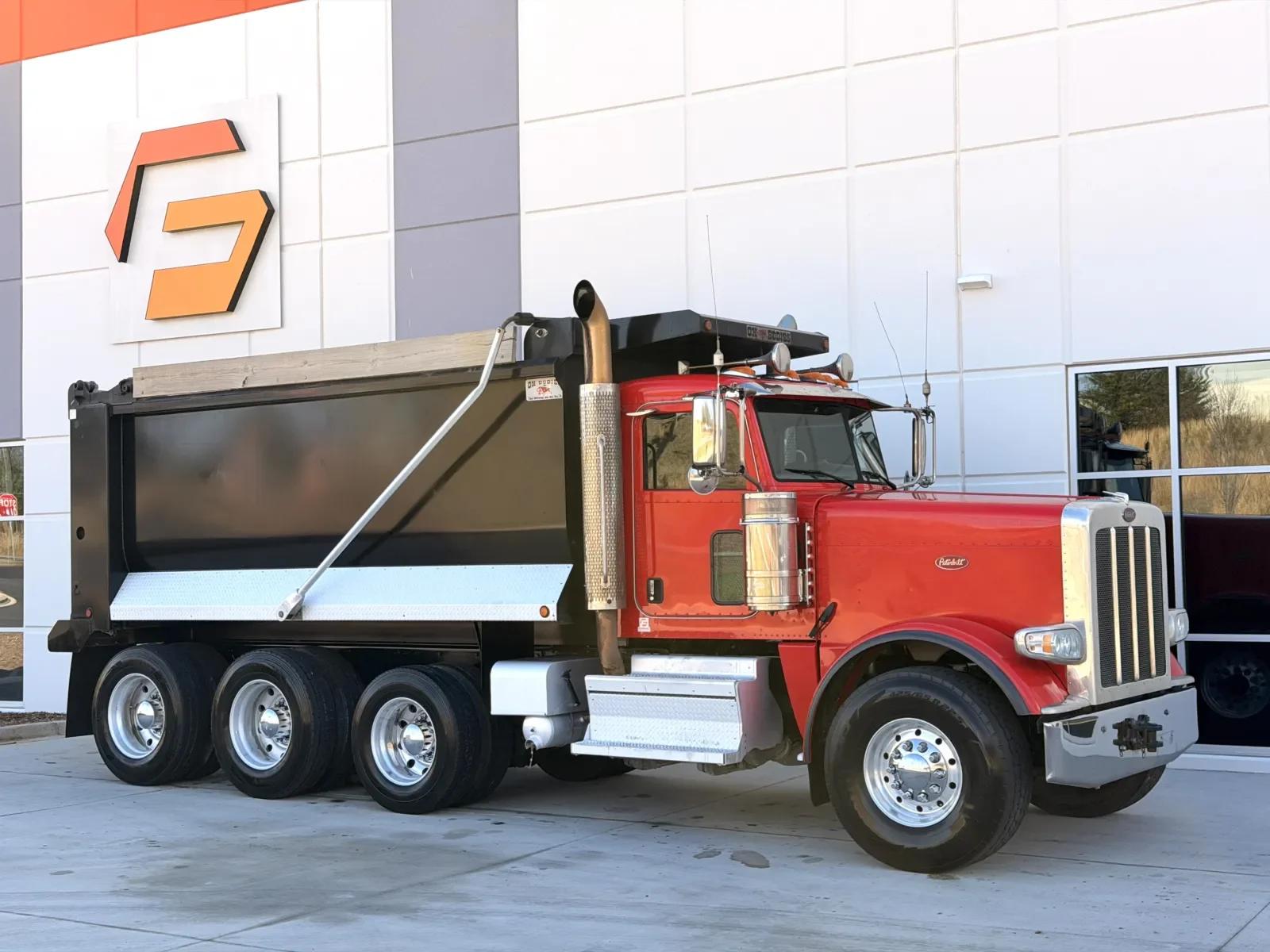 2021 Peterbilt 389 in Greer, SC — photo 2