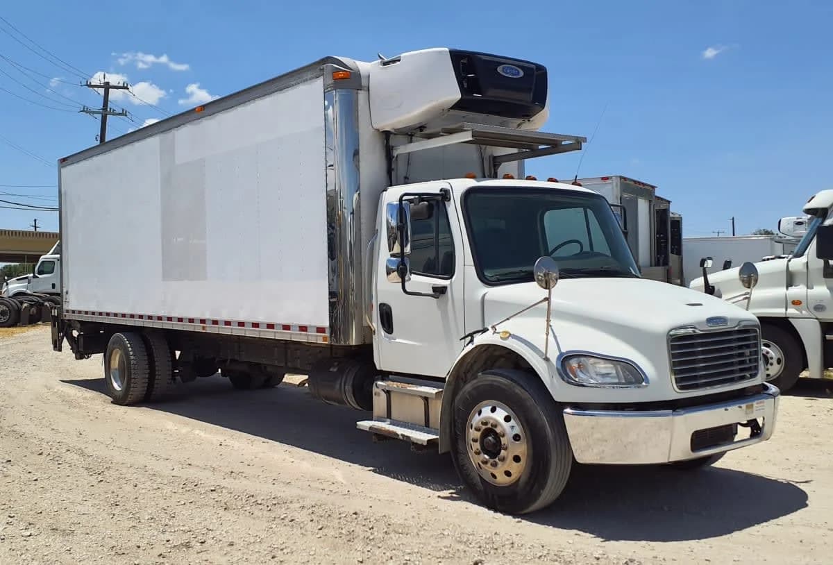 2016 Freightliner M2 106