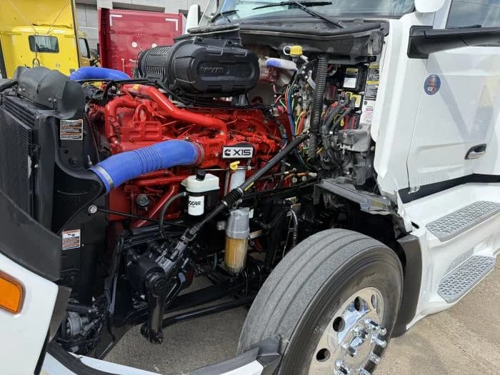 2024 Peterbilt 579 — photo 40