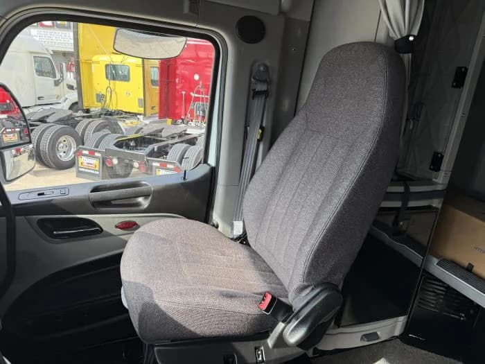 2024 Peterbilt 579 — photo 11