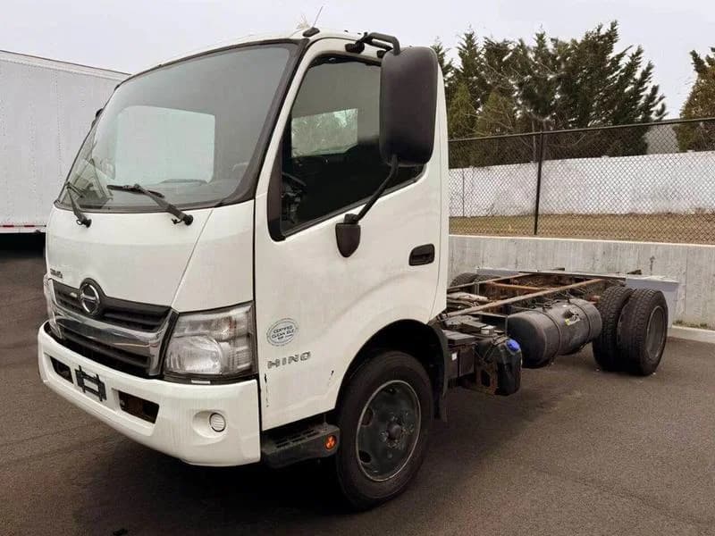 2017 Hino