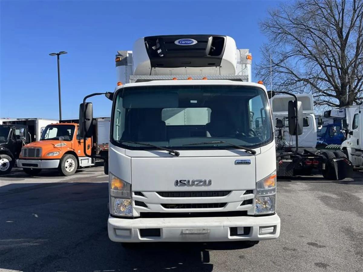 2019 Isuzu NQR in Beltsville, MD — photo 2