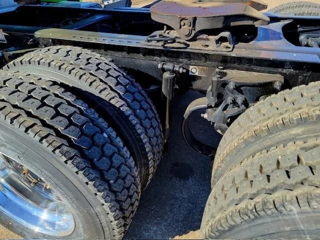 2022 Peterbilt 579 in Tulsa, OK — photo 14