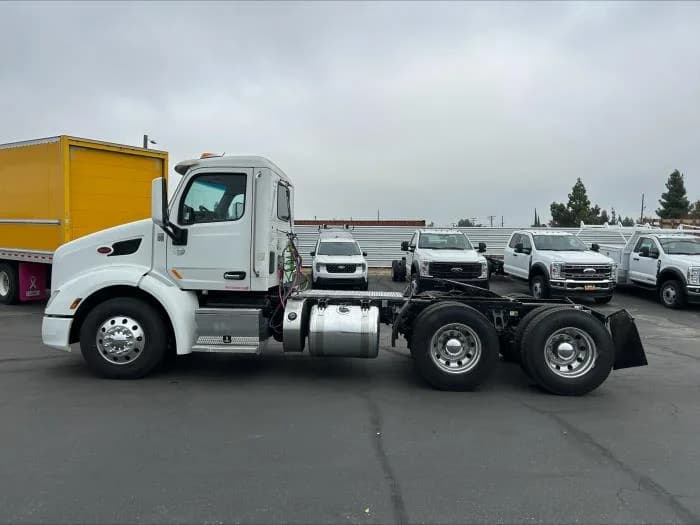 2019 Peterbilt 579 — photo 9
