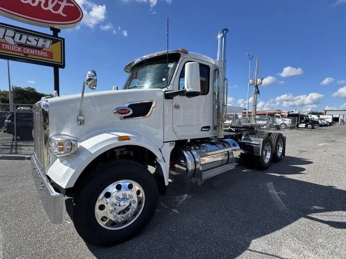 2026 Peterbilt 567 in Orlando, FL — photo 2