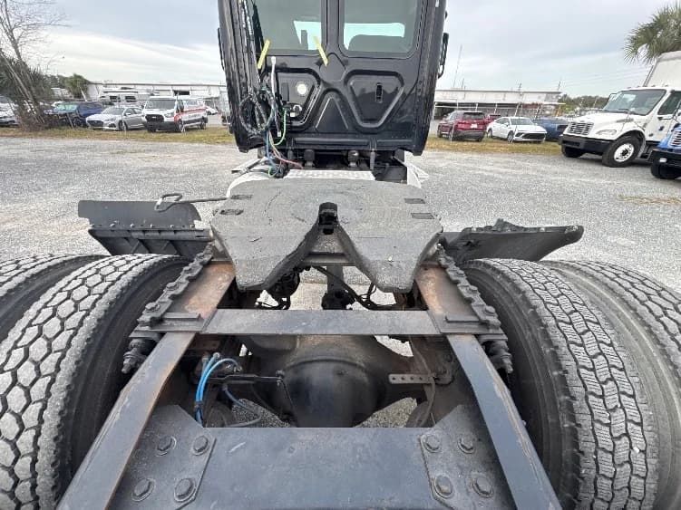 2019 Freightliner Cascadia in Ocala, FL — photo 6