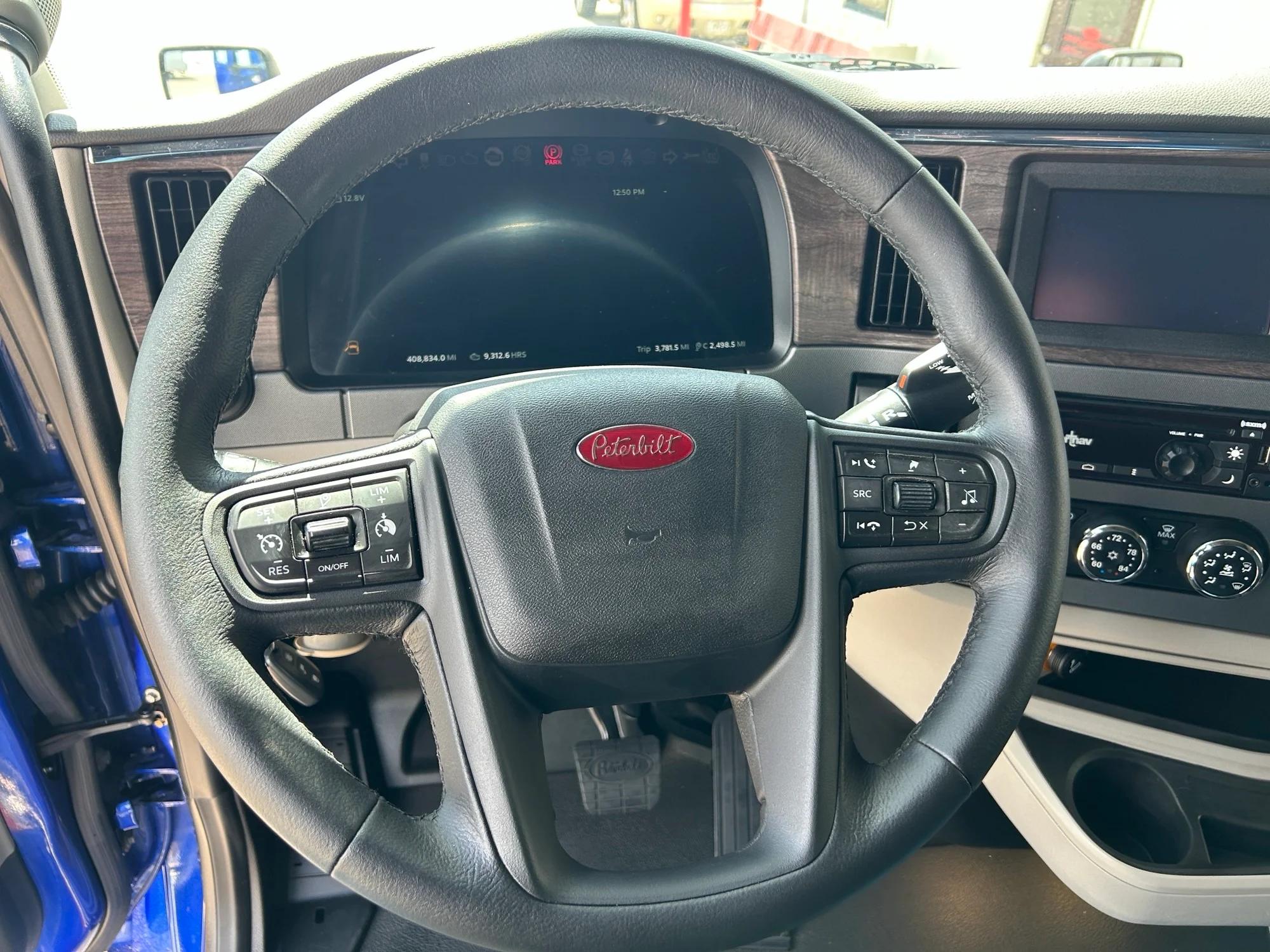 2023 Peterbilt 579 in Joplin, MO — photo 12