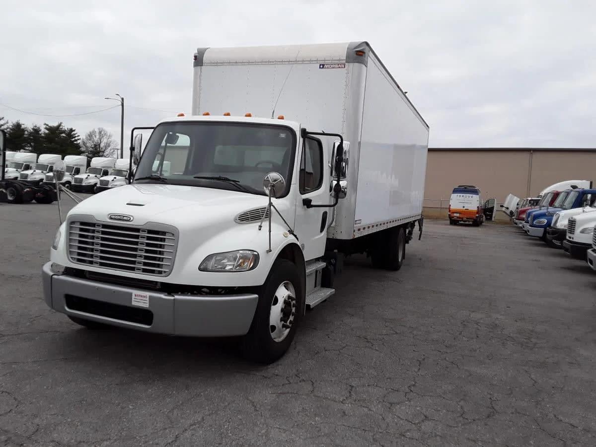 2019 Freightliner M2 106