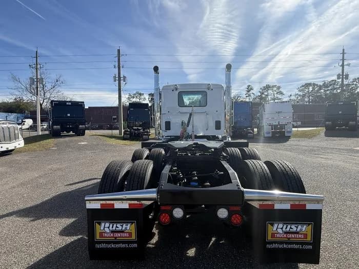 2026 Peterbilt 567 in Jacksonville, FL — photo 5