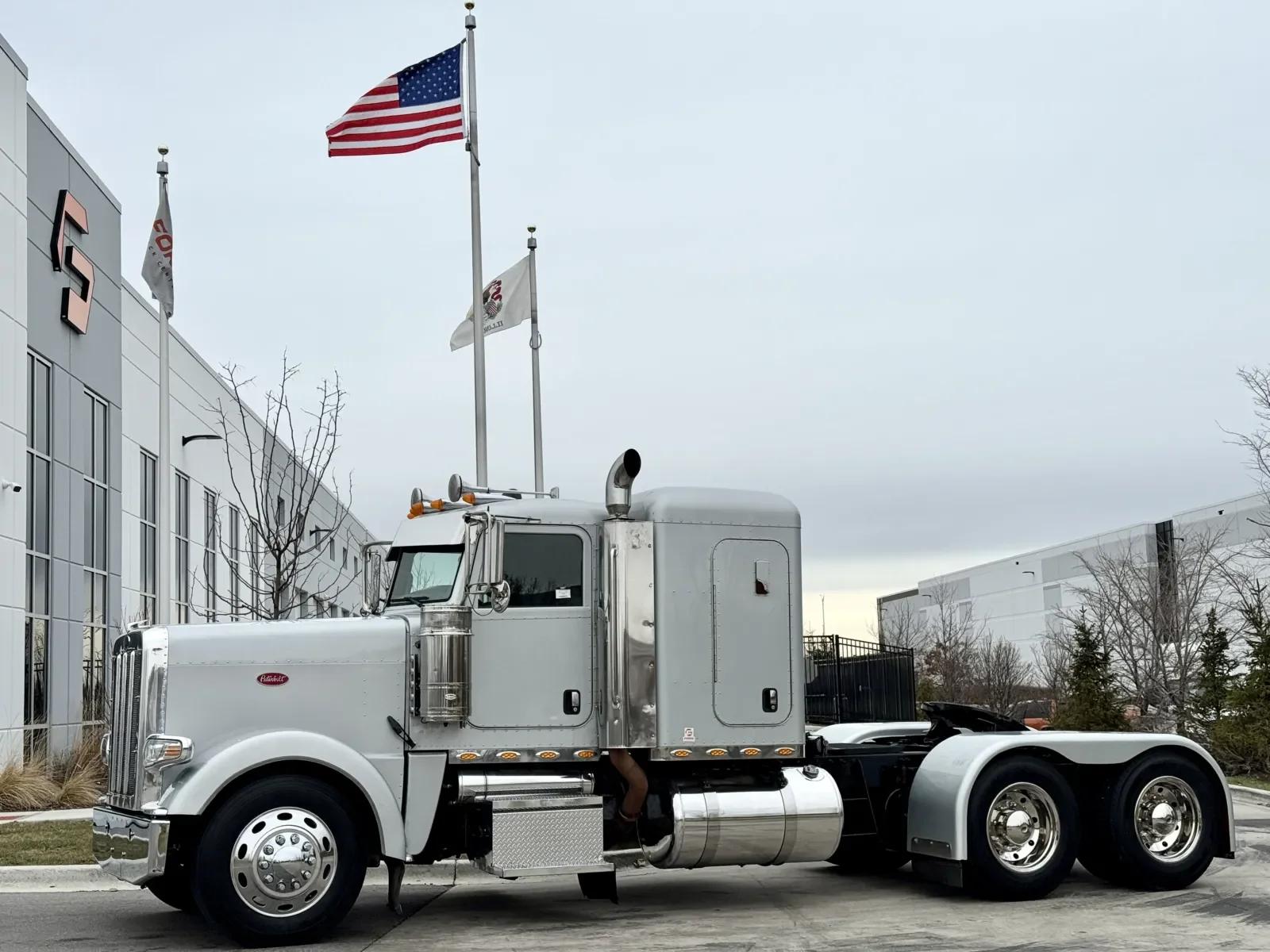 2008 Peterbilt 388