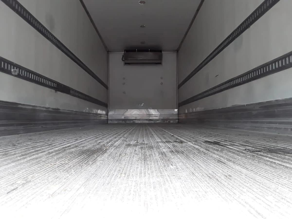 2019 Freightliner M2 106 in Doraville, GA — photo 9
