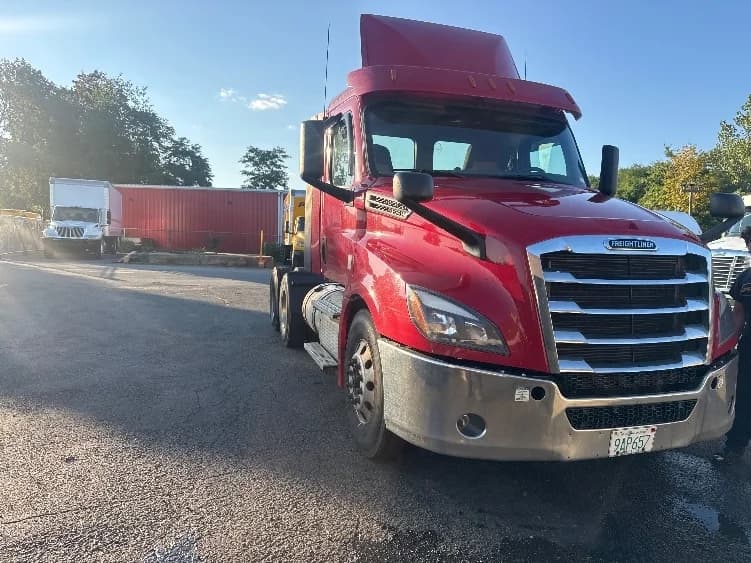 2020 Freightliner Cascadia