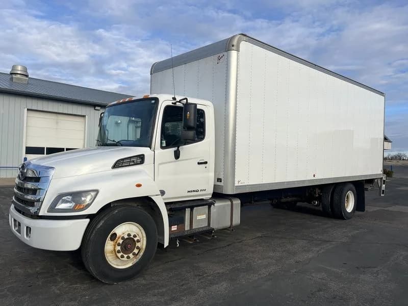 2017 Hino 268