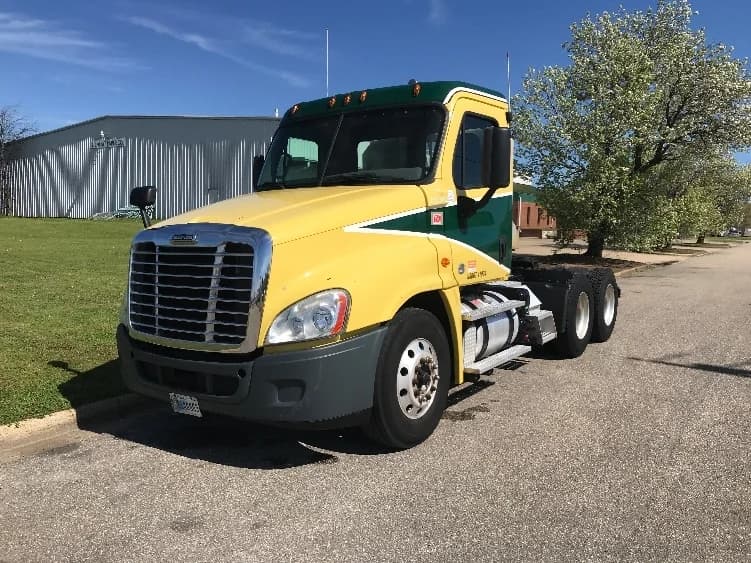 2019 Freightliner Cascadia in Montgomery, AL — photo 3