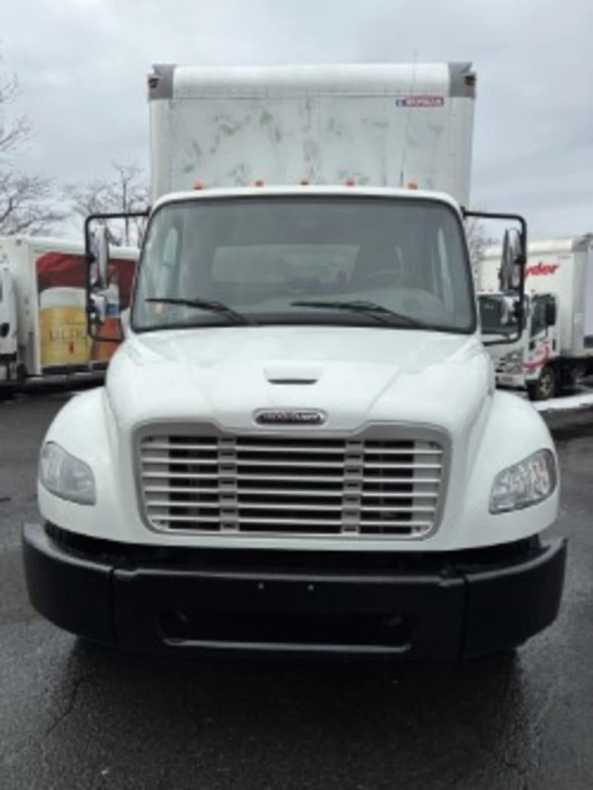 2020 Freightliner M2 106 in Newark, NJ — photo 2