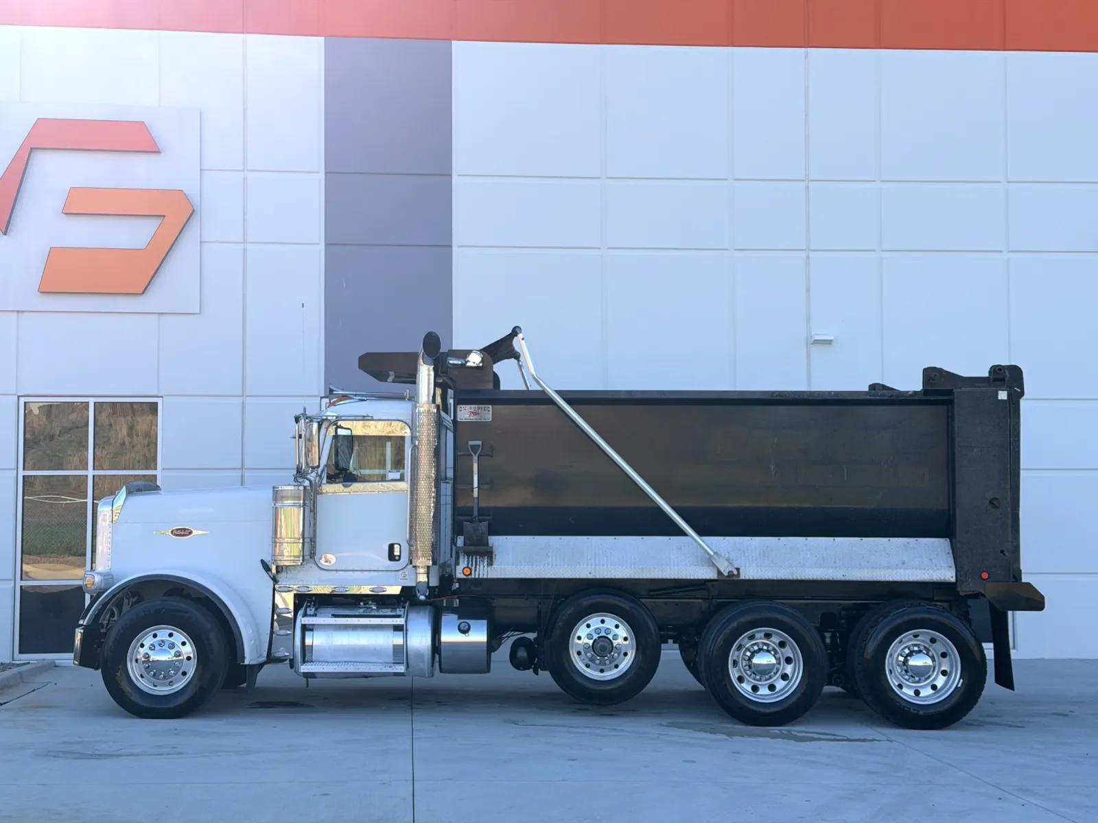 2021 Peterbilt 389 in Greer, SC — photo 5