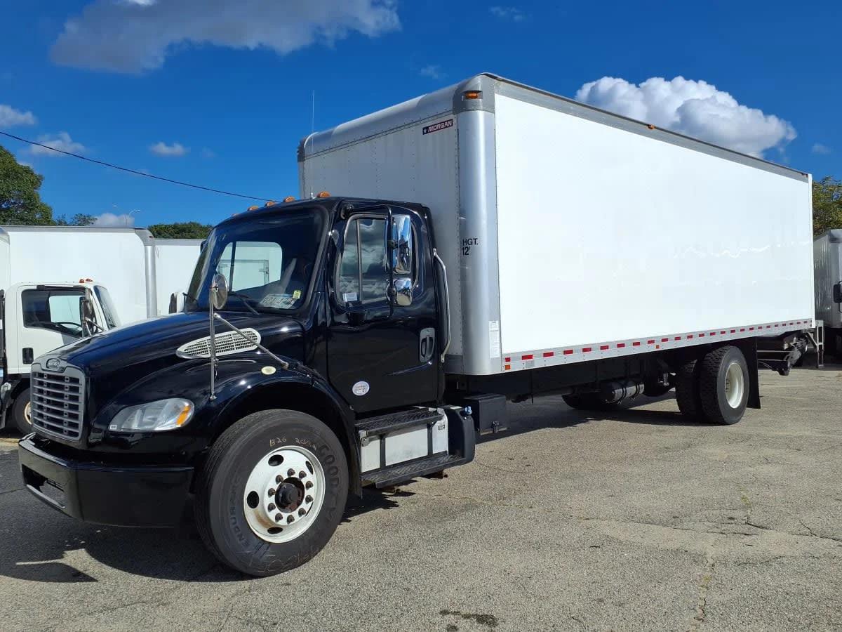 2019 Freightliner M2 106