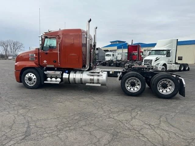 2026 Mack Anthem in London, OH — photo 6