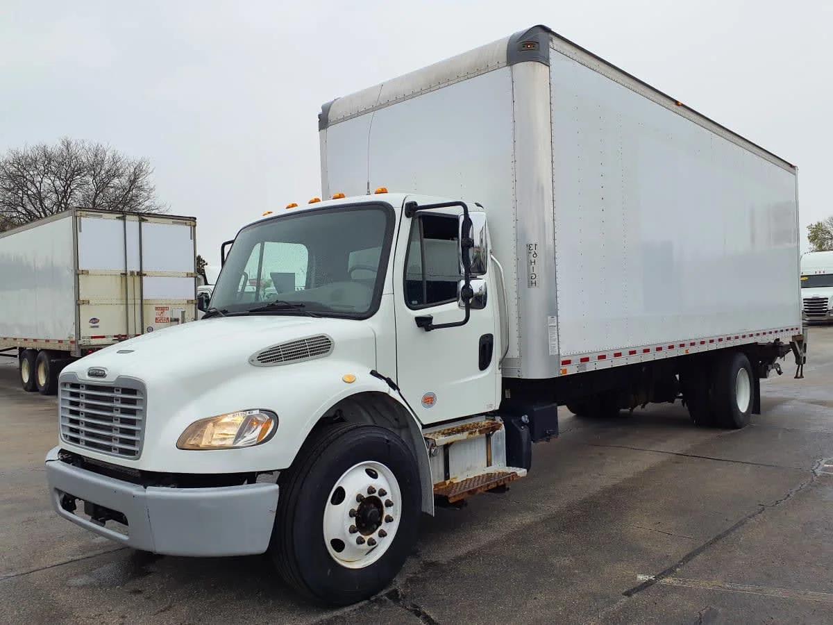 2019 Freightliner M2 106