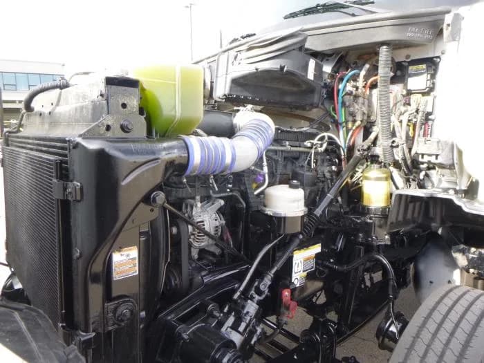 2020 Peterbilt 579 in Denver, CO — photo 17