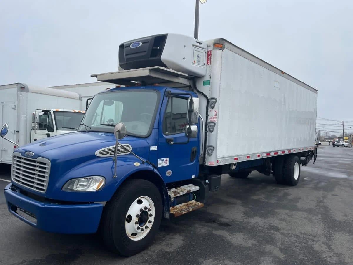 2019 Freightliner M2 106