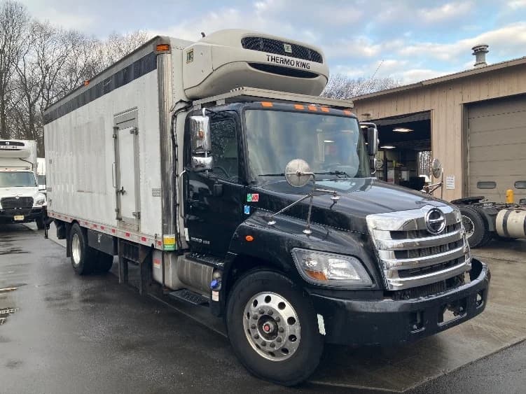2019 Hino 338