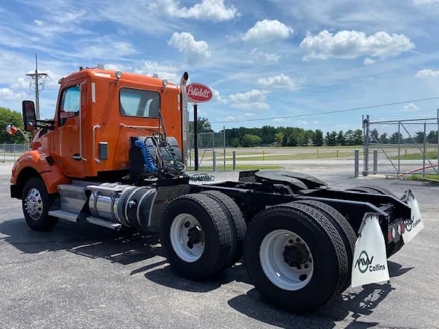 2019 Kenworth T880 in Broadview Hts, OH — photo 4
