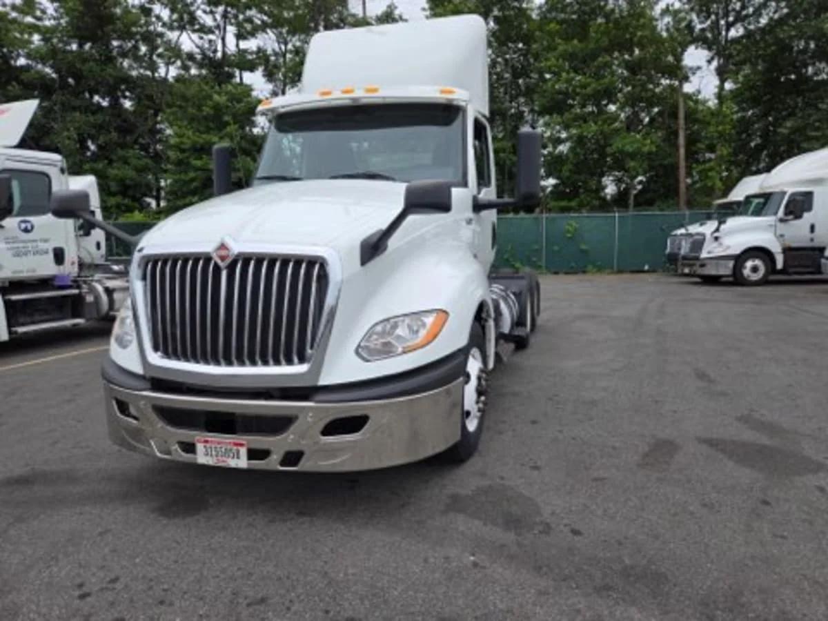2019 International LT in Newark, NJ