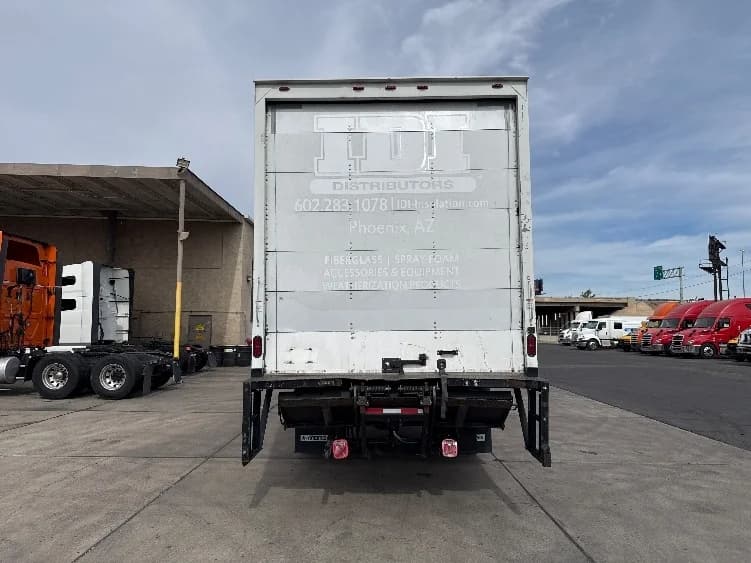 2019 Hino 268 in Phoenix, AZ — photo 7