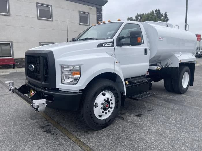 2026 Ford F-750 in Whittier, CA — photo 2