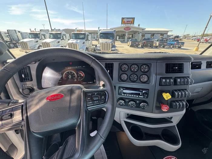 2026 Peterbilt 567 in Houston, TX — photo 17