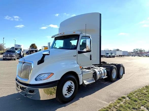 2025 International LT