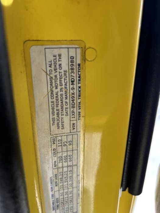 2021 Peterbilt 579 in Houston, TX — photo 28