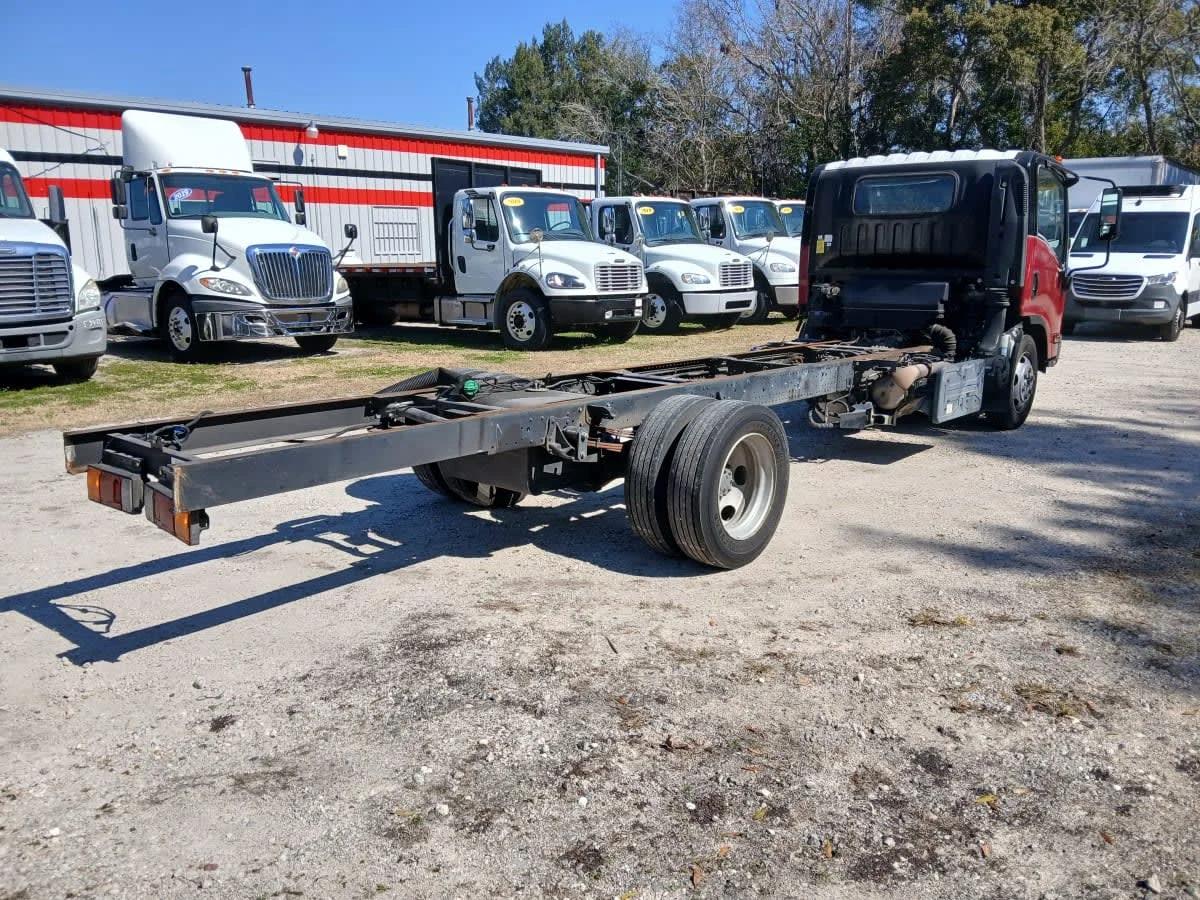 2019 Isuzu NQR in Jacksonville, FL — photo 4