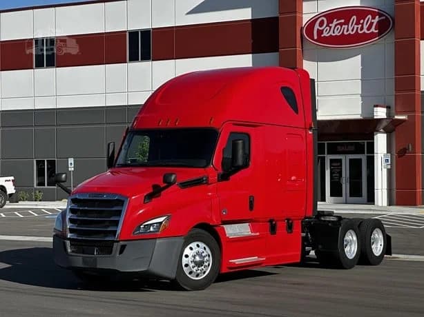 2022 Freightliner Cascadia