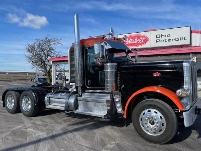 2023 Peterbilt 389 in Lima, OH — photo 5