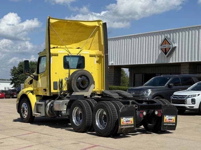 2021 Peterbilt 579 in Lowell, AR — photo 4