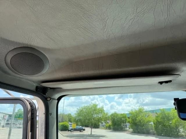 2022 Kenworth T270 — photo 26